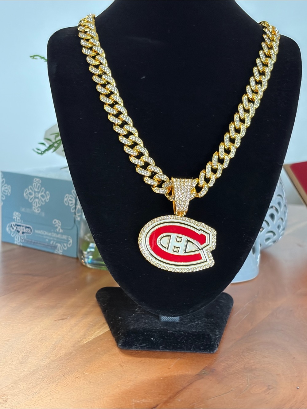 NHL Gold Cuban Link Necklace with Red & White Montreal Canadiens Pendant